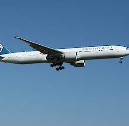 What are low-cost airlines, or how to fly on a budget?