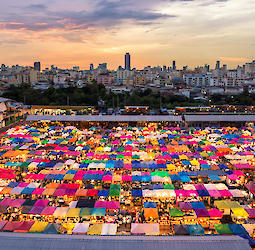 Ловите лайфхак: Лучшие блошиные рынки по всему миру!