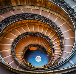 Virtuaaltuurid maailma muuseumides